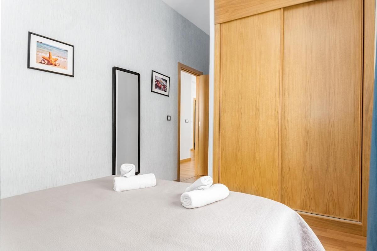 -Malagasunapts- Modern Citycentre Pool&Parking Buitenkant foto